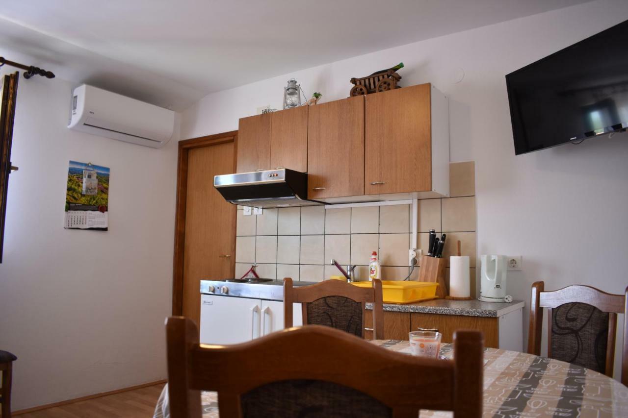 Apartman Nin-Dodo Exterior foto