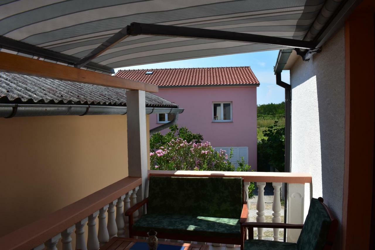Apartman Nin-Dodo Exterior foto