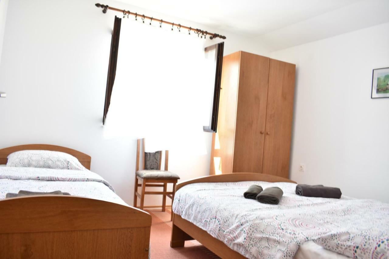 Apartman Nin-Dodo Exterior foto