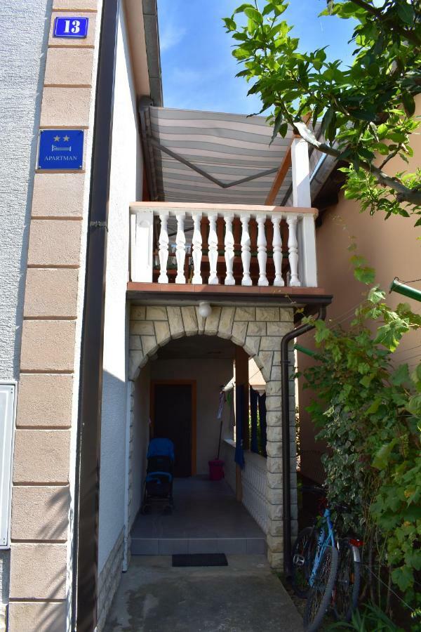 Apartman Nin-Dodo Exterior foto